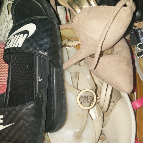 Shoe bundle - Picture 6 of 9